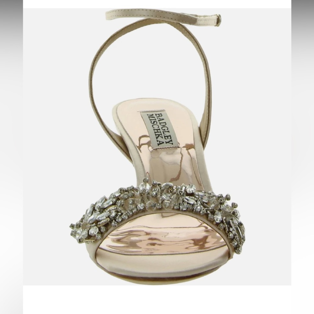 Badgley Mischka Richelle Kitten Heel